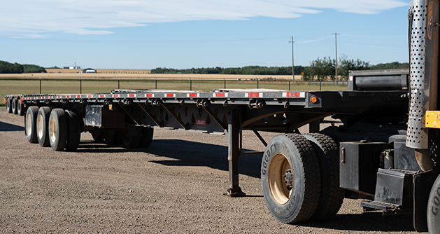 Tri Axle Flatdecks - Legacy Trailers